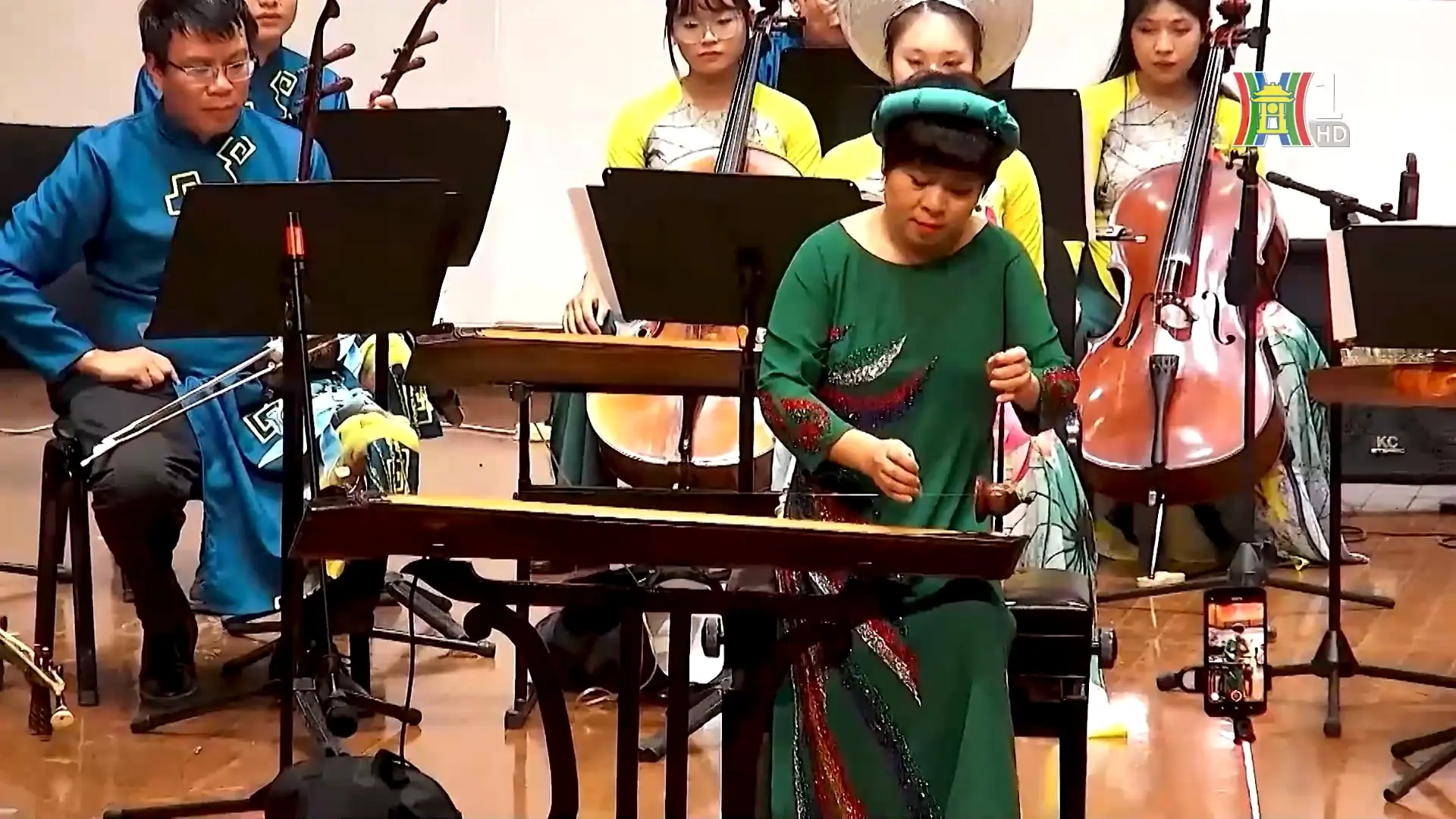 Sâu lắng đàn bầu | Phóng sự tài liệu | 19/10/2025